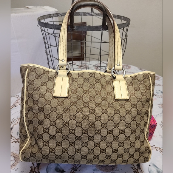 🤍 Gucci GG Canvas Tote Bag EUC - Picture 8 of 13